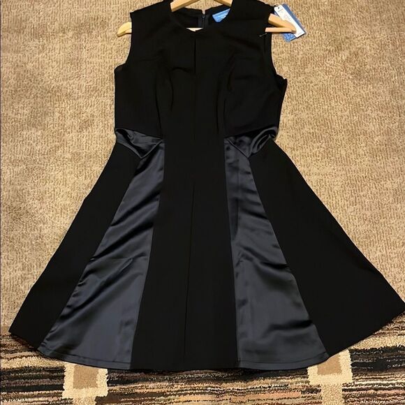 NWT Simply Vera Vera Wang Black Mini Dress - Picture 1 of 14